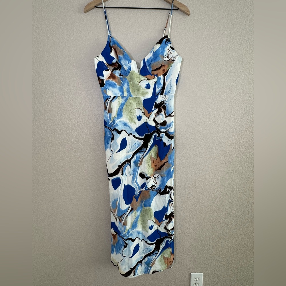 Selfie Leslie Blue Abstract Midi Dress